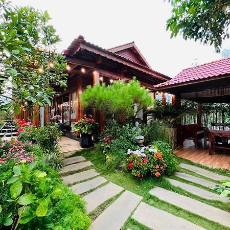 Vuon Tra Homestay Mang Den Kon Von Kla Kültér fotó